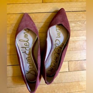 Sam Edelman maroon scalloped suede flats